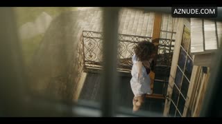 MATILDA DE ANGELIS nude in The Undoing