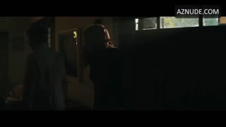 LOLA KIRKE nude in Untogether