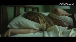 SAMARA WEAVING nude in The Valet