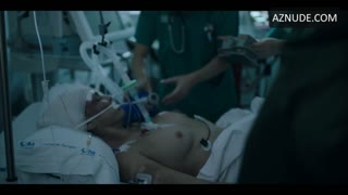 ISABEL TORRES nude in Veneno