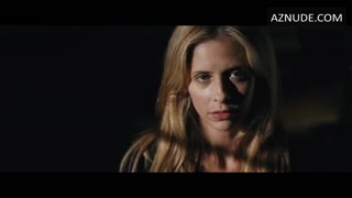 SARAH MICHELLE GELLAR nude in Veronika Decides to Die