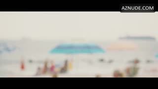 DAKOTA FANNING nude in Very Good Girls