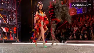 MING XI nude in The Victoria