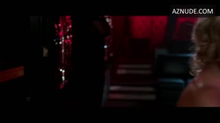 JENNIFER ANISTON nude in We