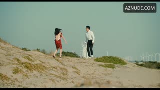 MICHIKO SUZUKI nude in Wet Woman in the Wind