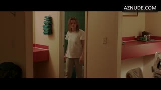 REESE WITHERSPOON nude in Wild