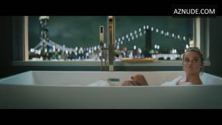 REESE WITHERSPOON nude in Your Place or Mine