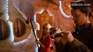 TRACI LORDS nude in Zack and Miri Make a Porno