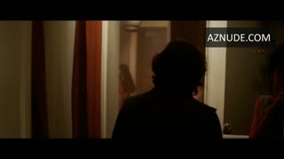ROXANE MESQUIDA nude in Nos futurs