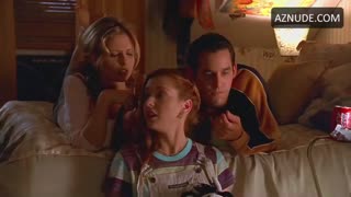 SARAH MICHELLE GELLAR nude in Buffy the Vampire Slayer