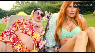 ANDREA SAWATZKI nude in Freibad