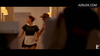 VAANI KAPOOR nude in Carefree