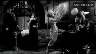 CARRIE FISHER nude in Amazon Women on the Moon
