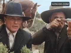 RENEE ZELLWEGER nude in Appaloosa