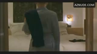 ELSA PATAKY nude in Atraco a las 3... y media