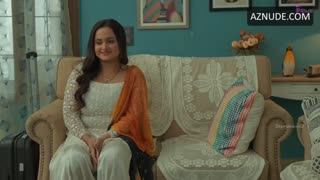 ALIYA NAAZ nude in Andha Dhundh