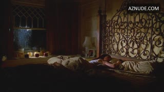 JENNIFER LOVE HEWITT nude in Ghost Whisperer