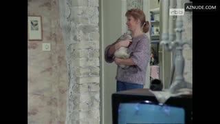 ANGELIKA WALLER nude in Polizeiruf 110