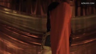 MANUELA ARCURI nude in Mad Love