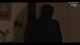 LAURA SEPUL nude in Quartier Des Banques