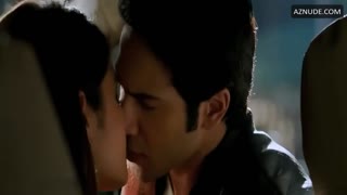 ALIA BHATT nude in Humpty Sharma Ki Dulhania