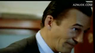 MARIBEL VERDU nude in El beso del sueno