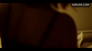 VERA KOLODZIG nude in O Clube