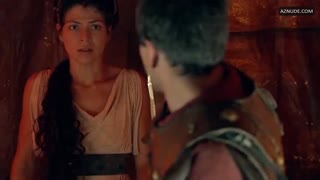 THAIS BLUME nude in Hispania, la leyenda