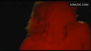 BRIGITTE LAHAIE nude in Gefangene Frauen
