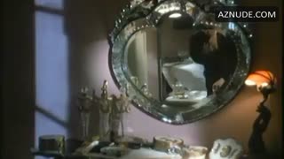 KELLY MCGILLIS nude in Cat Chaser
