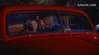 HOLLY MARIE COMBS nude in Picket Fences