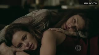 PAOLLA OLIVEIRA nude in Felizes para Sempre?