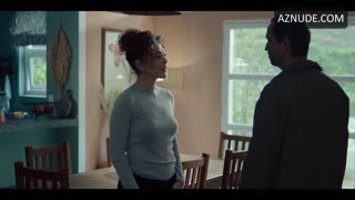JULIANA PAES nude in Desperate Lies