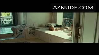 BELEN RUEDA nude in El Cuerpo