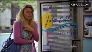 BUSY PHILIPPS nude in Cougar Town