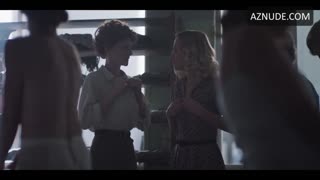 ANA FERNANDEZ nude in Cable Girls