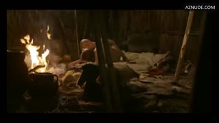 MACARENA ACHAGA nude in Sitiados