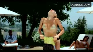 SOPHIE MONK nude in Date Movie