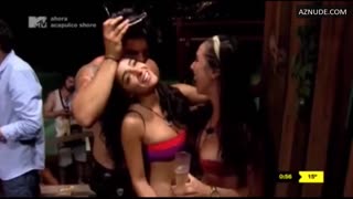 DANIK MICHELL nude in Acapulco Shore