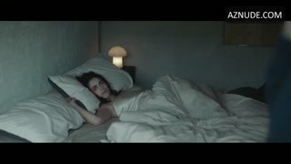 MIRIAM LEONE nude in Il testimone invisibile