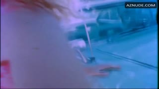 KIRSTEN DUNST nude in Bring It On