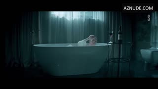 DARIYA MOROZ nude in Zhit zhizn