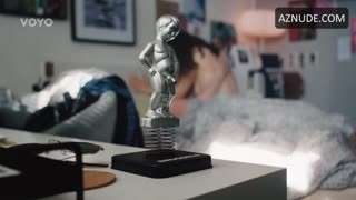 LEONA SKLENICKOVA nude in Sex O’clock