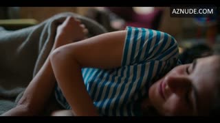 CATERINA FORZA nude in Prisma