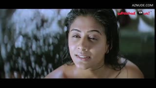 PRIYAMANI nude in Tamil Actress Towel