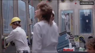 MERYL STREEP nude in Silkwood
