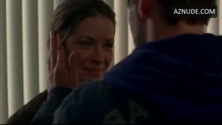 EVANGELINE LILLY nude in Lost