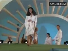 TANYA REID nude in Exit to Eden