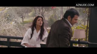 PAOLI DAM nude in Hate Story