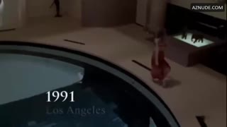 AMANDA RIGHETTI nude in Reunion